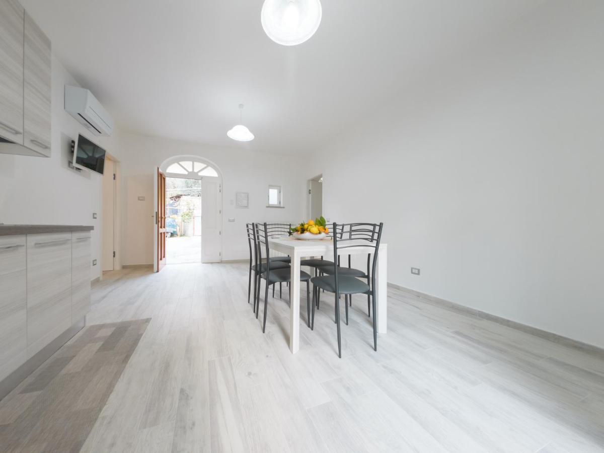 Sorrento Realty Holidays - The Smile Of The Sun 외부 사진